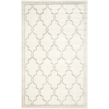 5' x 8' Indoor/Outdoor Area Rug in Ivory / Light Gray