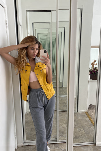 Mustard Vegan Leather Funnel Neck Faux Fur Lining Zip-up Vest - Deals Kiosk