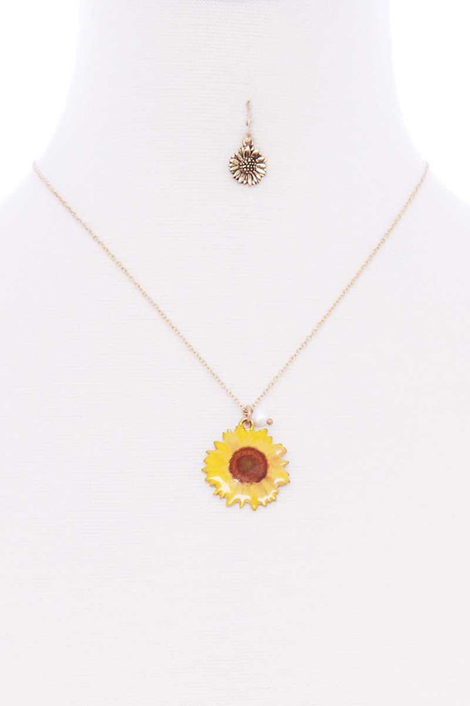 Sunflower Pendant Necklace - Deals Kiosk