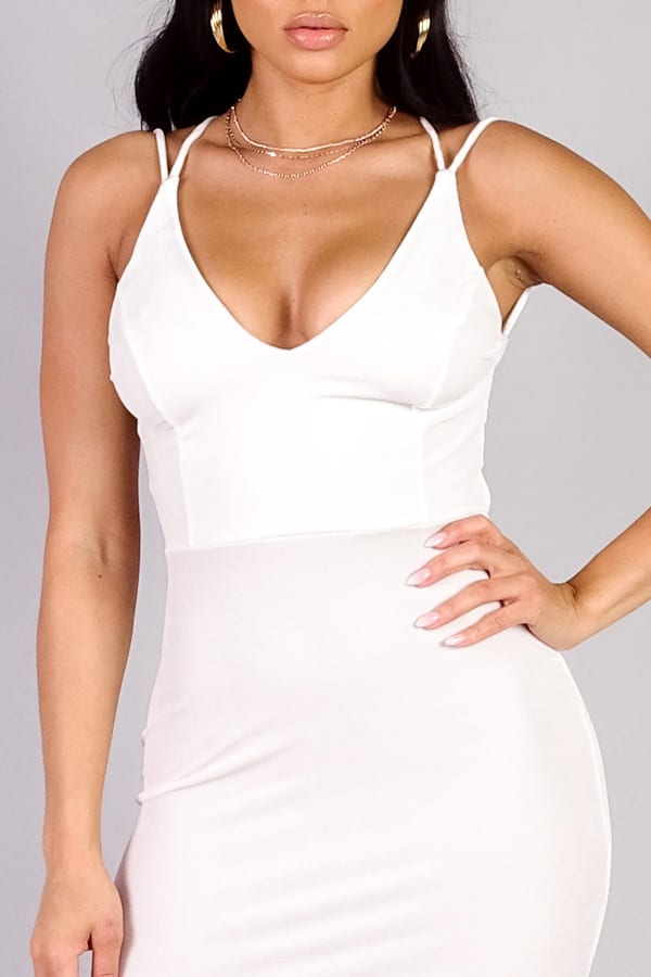 Showstopper, Sexy Crossover Strap Dress - Deals Kiosk
