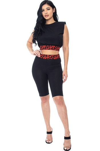 Shoulder Pad And Leopard Detailed Biker Shorts - Deals Kiosk