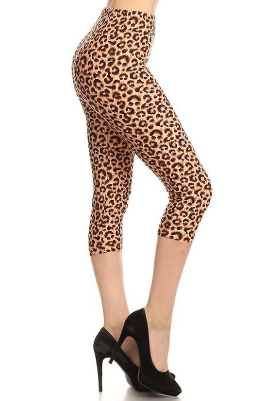 Leopard Printed, High Waisted Capri Leggings In A Fitted Style With An Elastic Waistband - Deals Kiosk