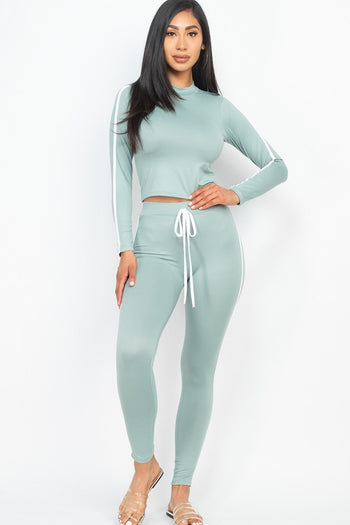 Side Striped Crop Top And Leggings Set - Deals Kiosk