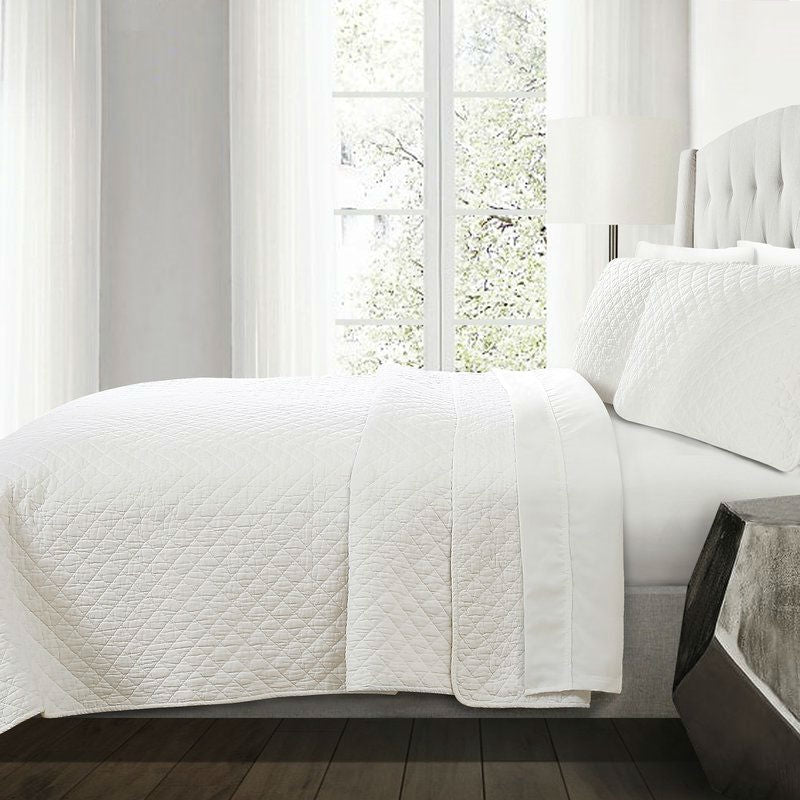 Full/Queen White 100% Cotton Square Stitch Quilt Set - Deals Kiosk