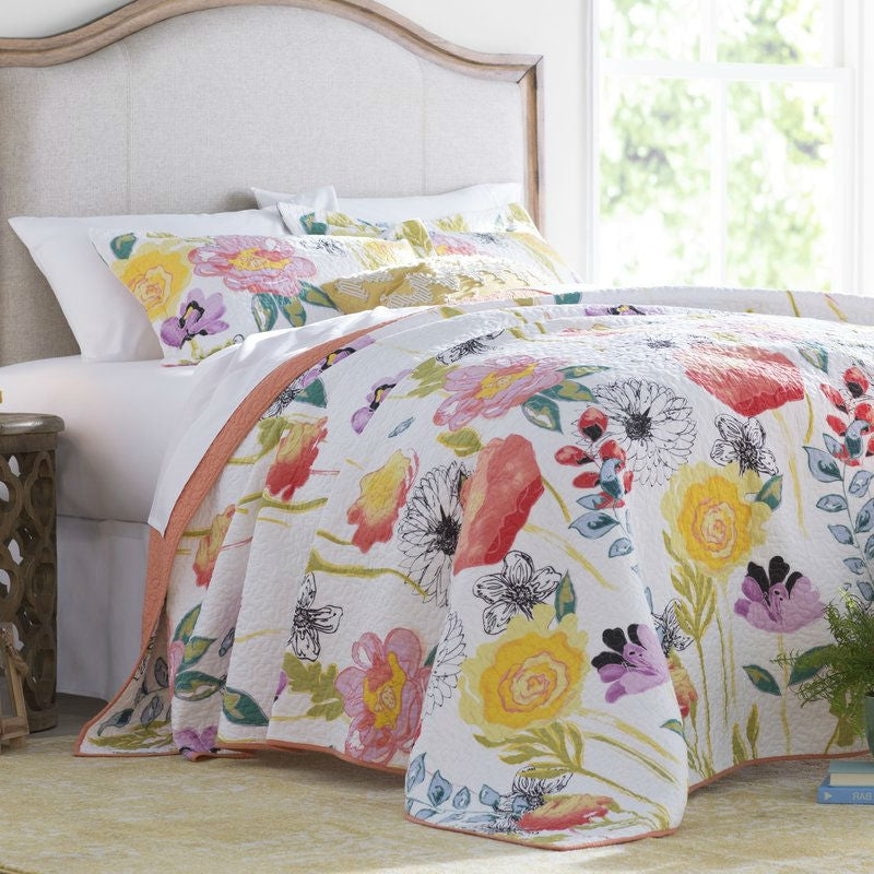 King size 100% Cotton Floral Reversible Quilt Bedspread Set