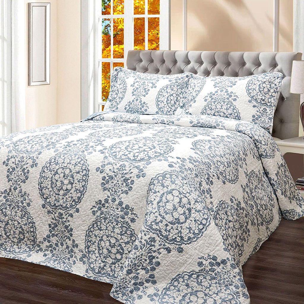 King 3-Piece Reversible Cotton Quilt Set with White Blue Floral Medallion Design - Deals Kiosk