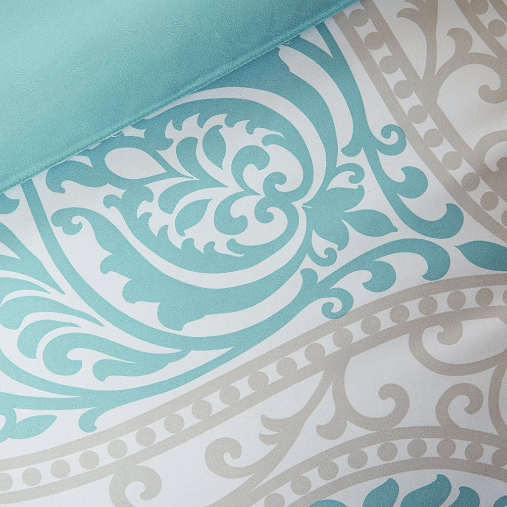 Twin / Twin XL Comforter Set in Light Blue White Grey Damask Pattern - Deals Kiosk